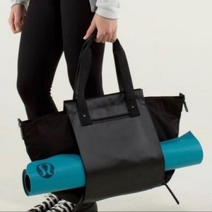 Rare Lululemon Carry Me Om Tote Bag!